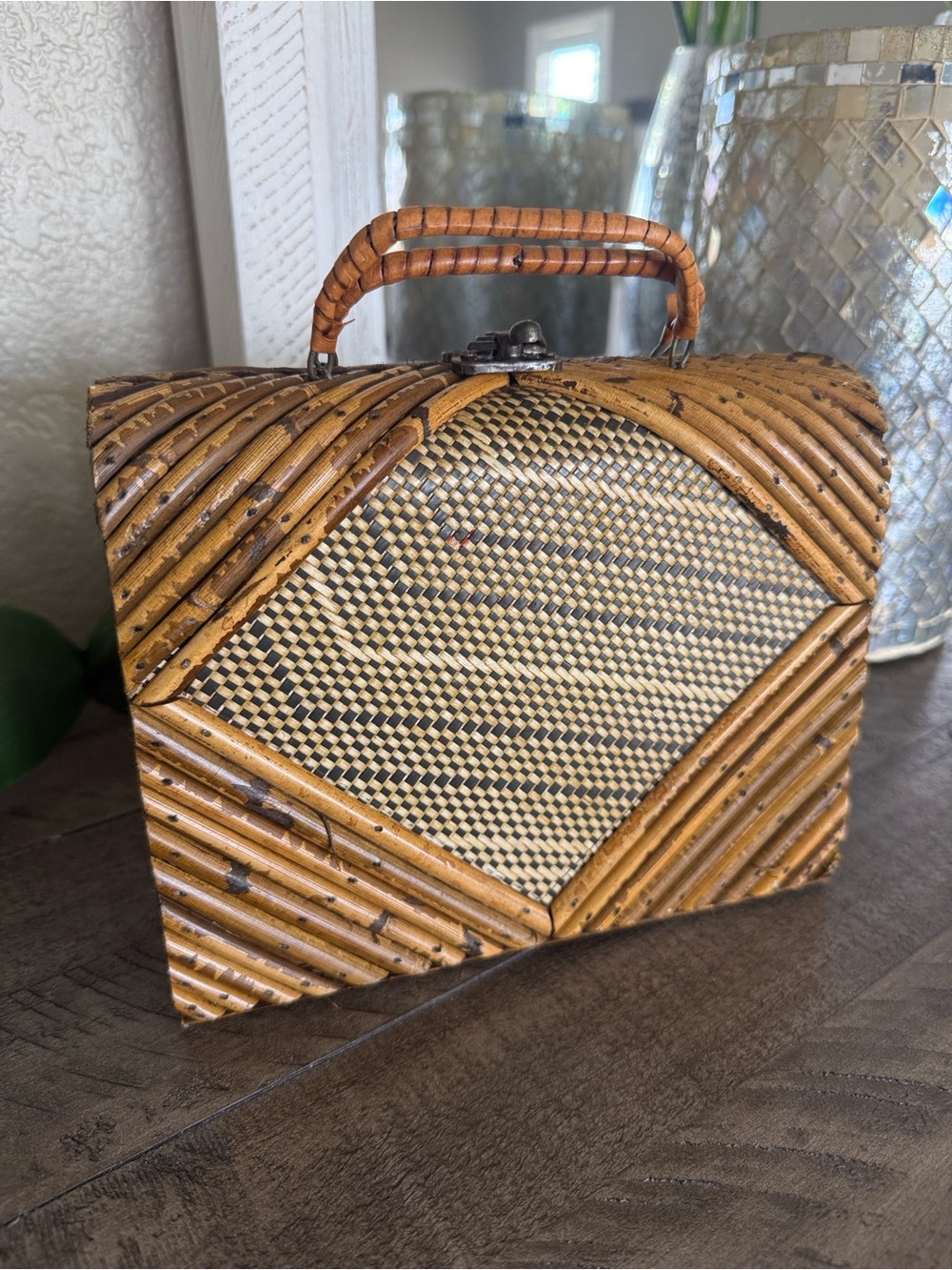 Woven Rattan Box Handbag in Natural Brown & Black - Vintage 1950/1960s